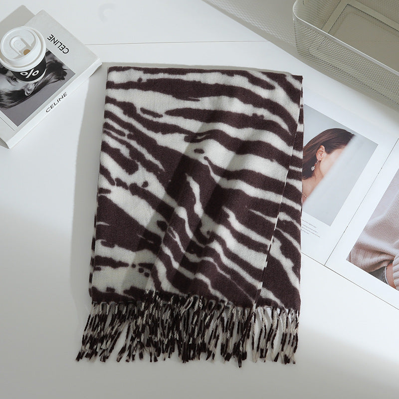 Cross-border new product zebra print scarf for women in autumn and winter, thickened and warm, high-end tassel shawl, Korean version, versatile scarf for men